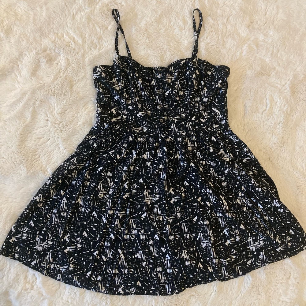 Express Black & White Mini Dress with Adjustable Straps Smocked Back Women’s L